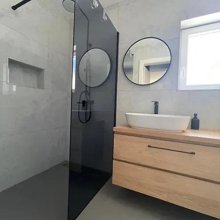 Modern Jacuzzi Mickey Διαμέρισμα Ντουμπρόβνικ